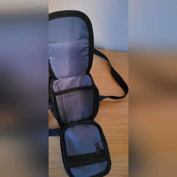 Samsonite small camera case - Picture 5 of 5